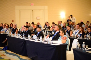 Congreso Oncologia y Hematologia a demostra colaboracion esencial pa Aruba