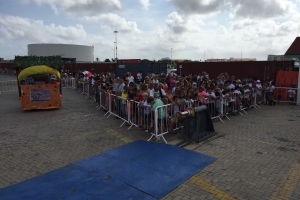 Sinterklaas y su 145 piet a yega Aruba awe mainta!