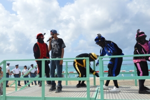 Reportahe fotografico di yegada di Sinterklaas na Aruba awe