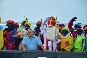 Reportahe fotografico di yegada di Sinterklaas na Aruba awe