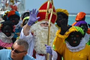 Reportahe fotografico di yegada di Sinterklaas na Aruba awe