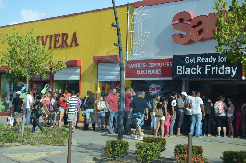 NoticiaCla Comercio di Aruba den gara di Black Friday local awe!