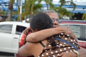 Naufragonan di boto La Rumbera a yega Aruba porfin