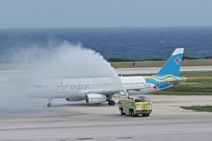 Aruba Airlines a inaugura buelo comercial pa Corsou y Sto Domingo
