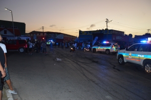 Fever dilanti misa na Playa a laga herido y hopi patruya policial