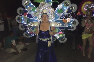 Parada di luz na San Nicolas bunita cu hopi luz y ambiente
