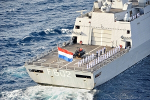 Saludo ceremonial awe mainta di bapor Hulandes Zeven Provinciën