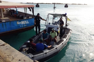 Tripulantenan naufrago gara cu 324 kilo di cocaina durante rescate