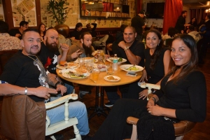 Grupo grandi di musico di Aruba na New York pa graba nos himno