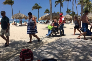 Cruz Cora Aruba a asisti cu caso di candela na Riu Palace