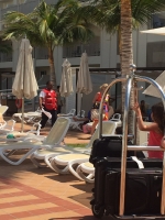 Cruz Cora Aruba a asisti cu caso di candela na Riu Palace