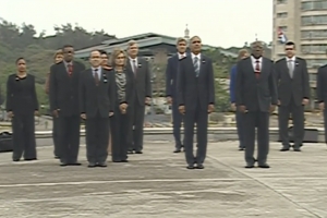 Barack Obama a honra Jose Martí y topa cu presidente Cubano Raul Castro dialuna