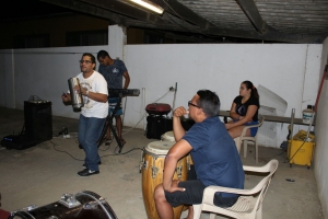 Aruba ta conoce e banda nobo “Loud by Quincy”