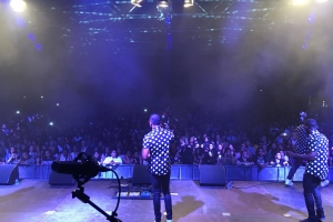 Buleria di Aruba a luci na Palmundo y Carlos Vives y Gilberto Santa Rosa a cancela