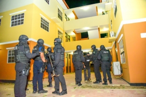 Atraco Team a detene 3 atracado hoben na nan cas