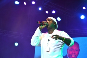 Fantasia a rebeldia den Soul Beach y Claudius a saca cara di Aruba 