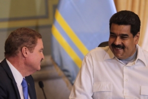 Bista fotografico firmamento acuerdo Aruba y CITGO y PDVSA
