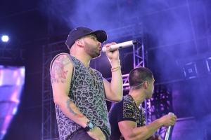 Chino & Nacho no a defrauda Aruba Summer Music Festival  