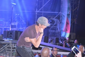 Enrique Iglesias a 'steal the show' diasabra na ASMF 2016