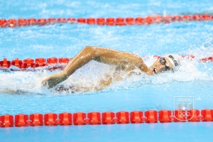 Mikel Schreuders a mira accion den e piscina Olimpico na Rio 
