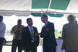 Minister Hulandes Henk Kamp a inaugura Statia Solar Park