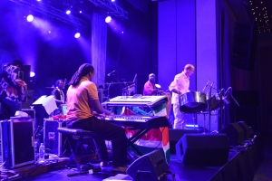Prome anochi Caribbean Sea Jazz tabatin un tiki pa tur!