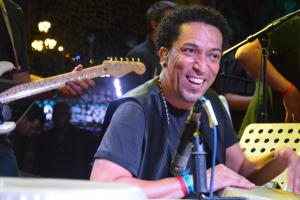 Prome anochi Caribbean Sea Jazz tabatin un tiki pa tur!