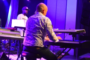 Caribbean Sea Jazz tabatin un 'helelé' pa tur hende!