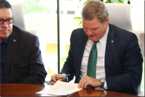 Refineria oficialmente a bira propiedad di Aruba