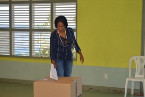 Corsou por spera sorpresa den eleccion parlamentario 2016