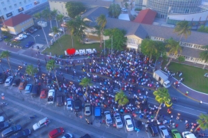 Centenares di ciudadano a marcha contra criminalidad  