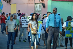 Centenares di ciudadano a marcha contra criminalidad  
