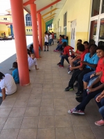 Protesta na St Dominicus pa bahamento di dak asbest Rosa College