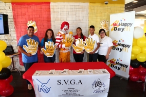 McDonald’s Aruba ta partner di Centro Man Na Obra  