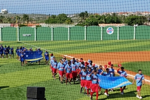 'Torneo di Reino' a inicia cu desfile diasabra na Aruba