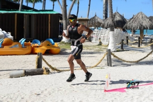 Triatlon 'Challenge Aruba 2016' trekt internationale belangstelling