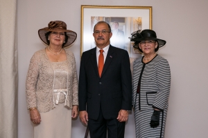 Gobernador interino Yvonne Lacle-Dirksz huramenta