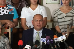 Otmar Oduber a retira como minister 'per direct' 