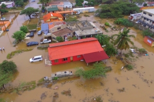 Palm Beach y Madiki, zonanan mas afecta pa awacero 