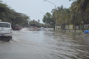 Palm Beach y Madiki, zonanan mas afecta pa awacero 