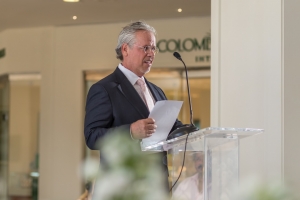 Hilton Aruba cu reapertura despues di renobacion multimiyonario