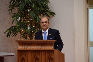 Parlamento a dispidi di Gobernador Fredis Refunjol
