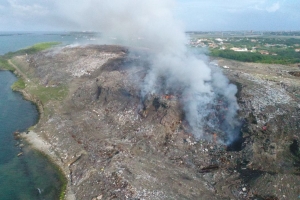Huma toxico di Dump a alcansa Oranjestad diamars mainta!