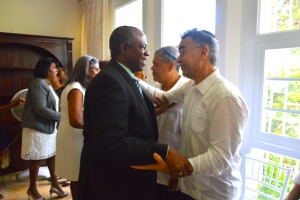 Grootse en indrukwekkende begrafenis Lionel 'Paps' Capriles 