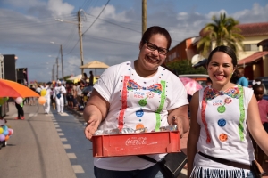 Bista fotografico di parada di blaas di San Nicolas