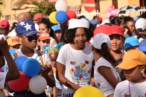 Bista fotografico di parada di blaas di San Nicolas