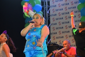 Sendy Loefstop y Mary Jane Vrolijk ganadornan di Tumberito
