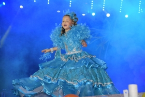 Conoce Reina Infantil 42 Evah Ras y Reina Hubenil 54 Ileyna de Cuba