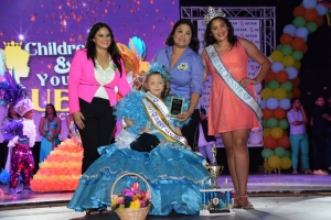 Conoce Reina Infantil 42 Evah Ras y Reina Hubenil 54 Ileyna de Cuba