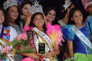 Conoce Reina Infantil 42 Evah Ras y Reina Hubenil 54 Ileyna de Cuba